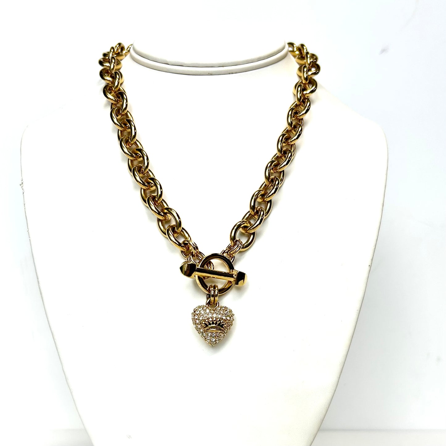 Pave crystal heart toggle clasp necklace