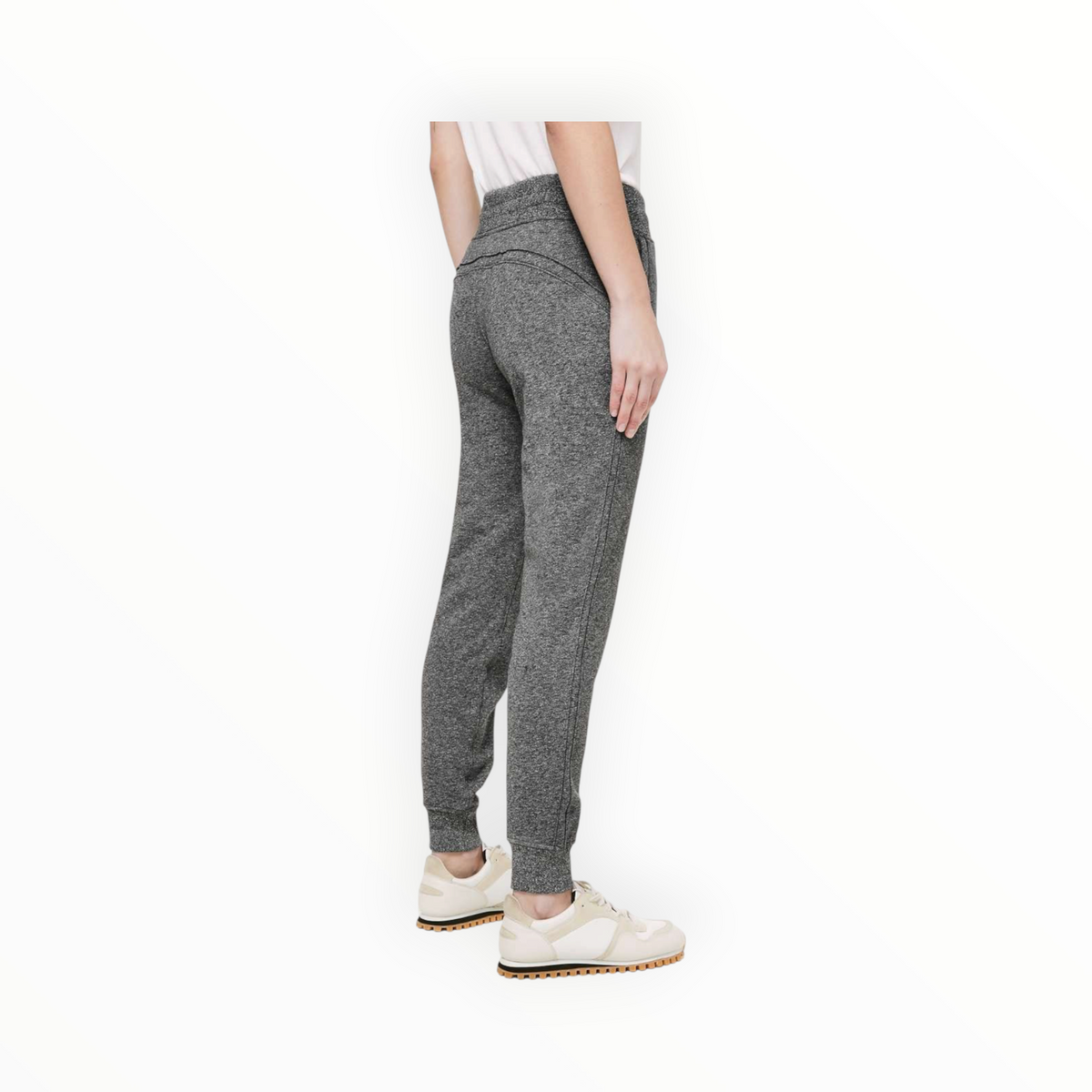Warm Down Jogger size 4