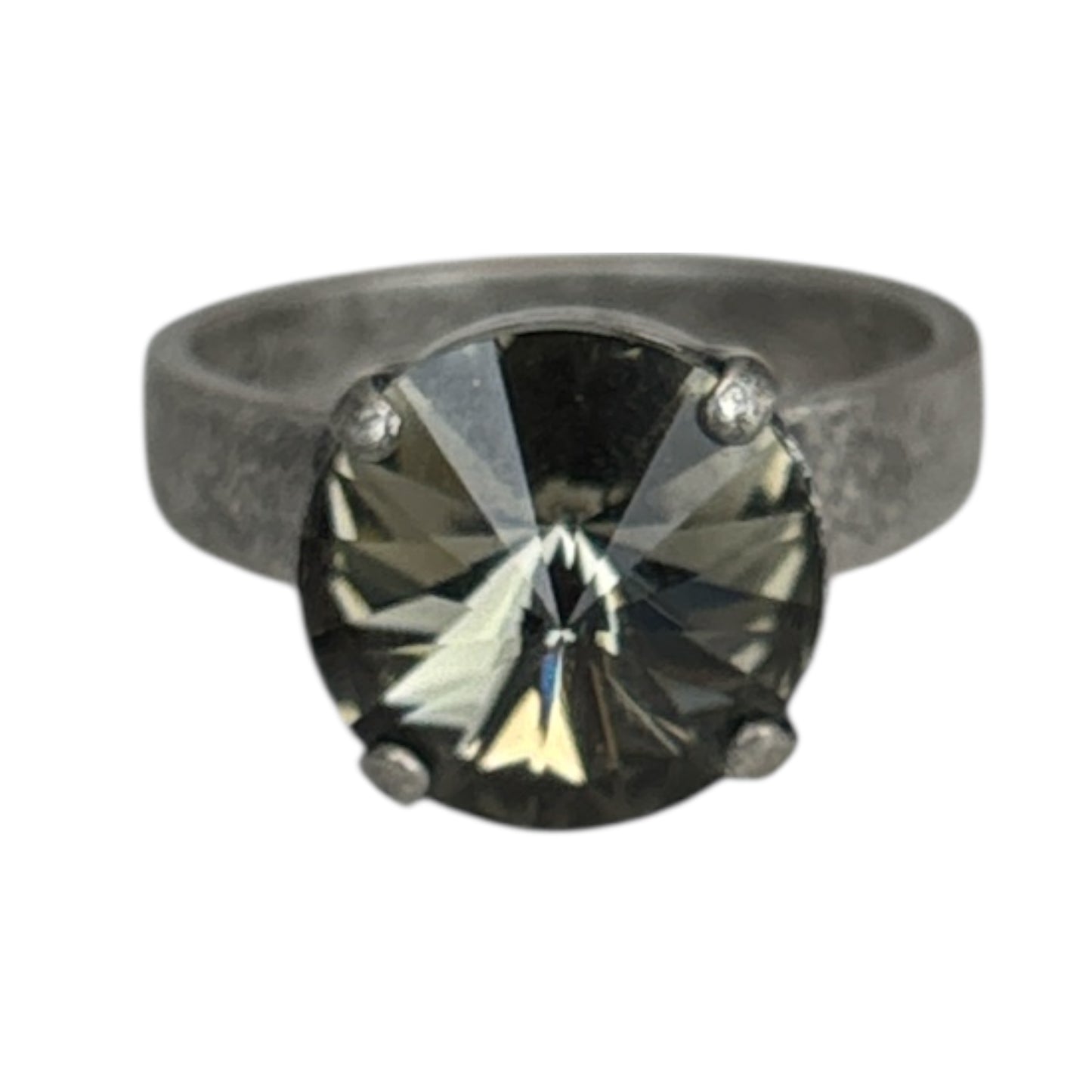 Silver Night Rivet Ring size 8