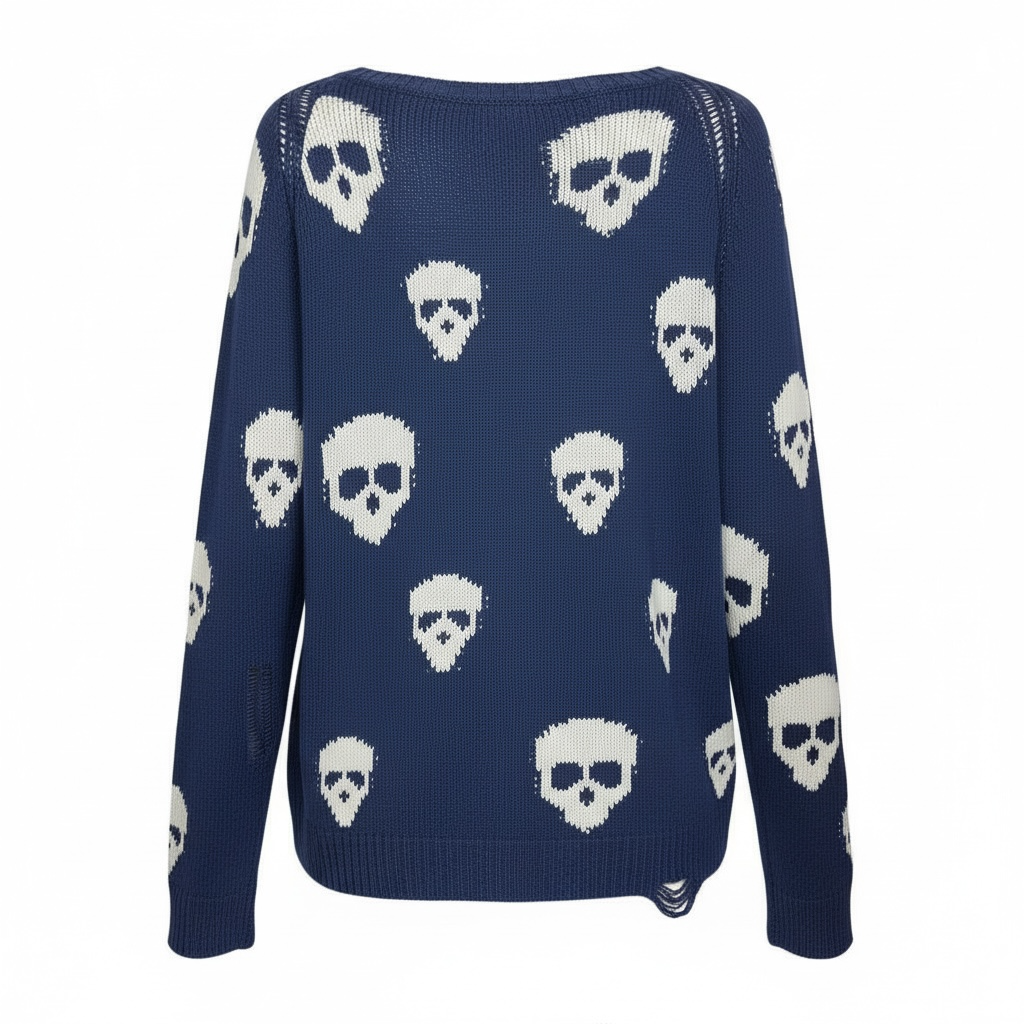 Skulls Sweater size Medium
