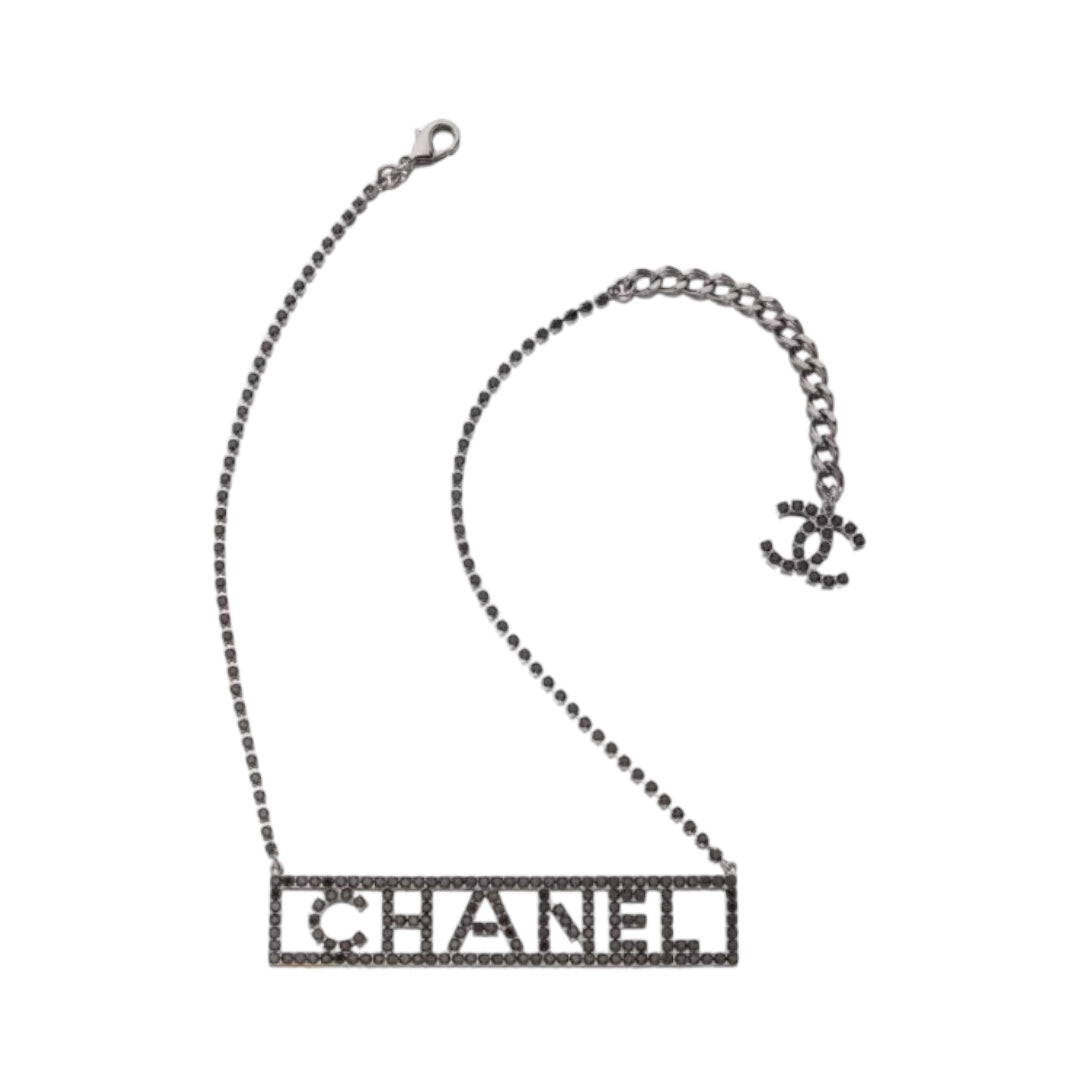 Strauss Bar Necklace