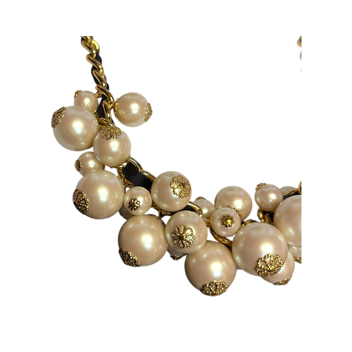 Grandmas Closet Pearl Cluster Necklace