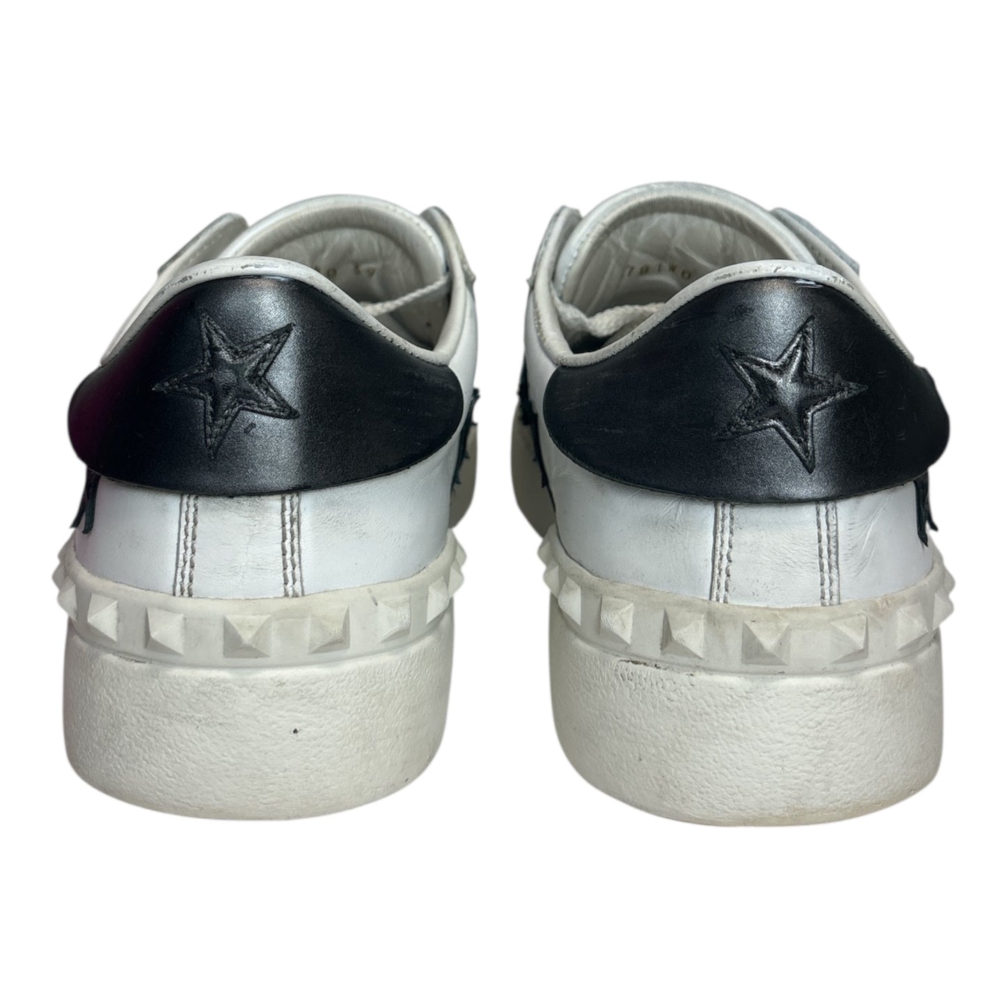 Open Sneaker size 39