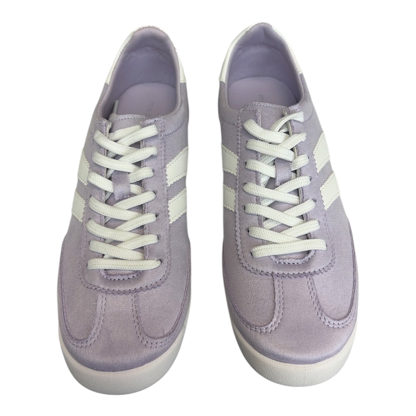Jumper Sneaker size 8