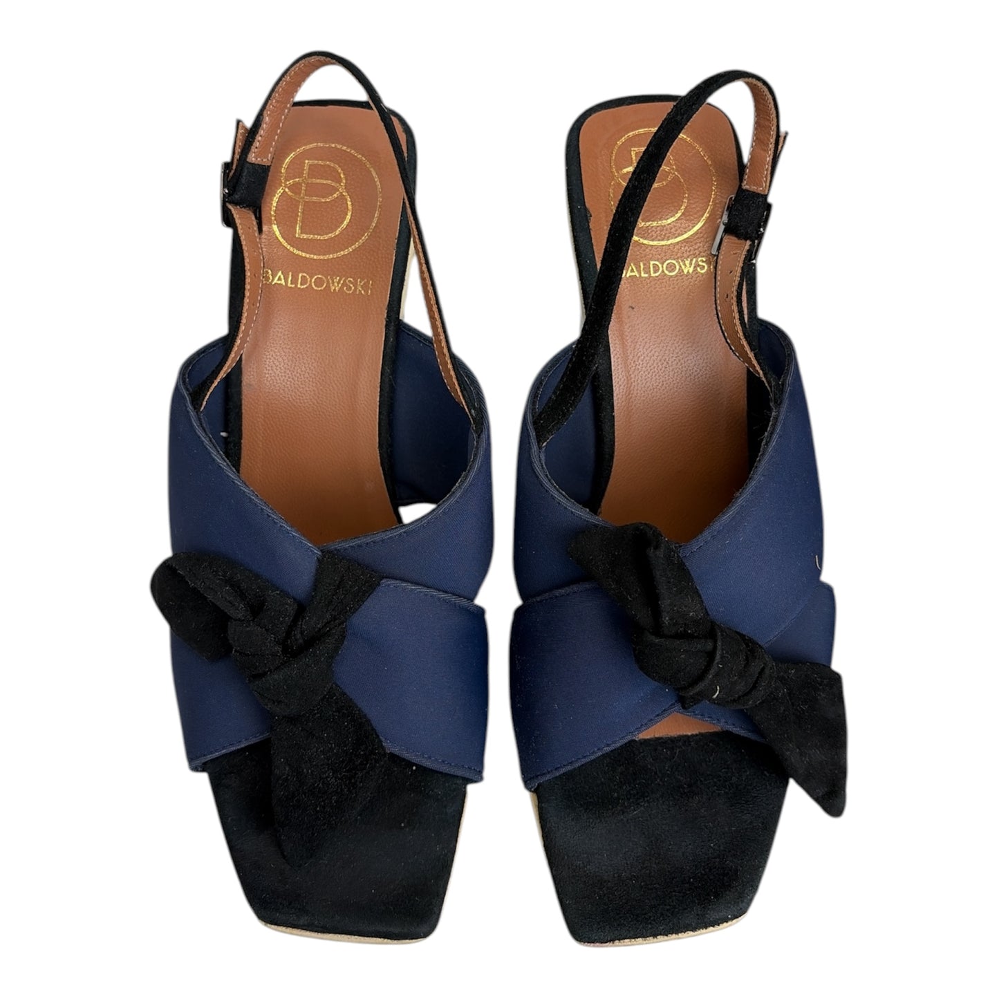 Bow Front Block Heel Shoes size 38