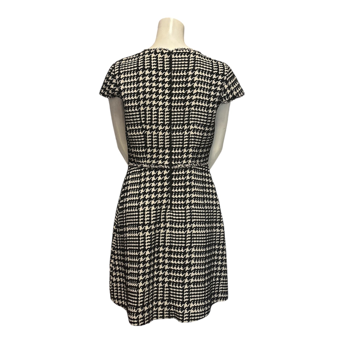 Houndstooth Dress size Medium