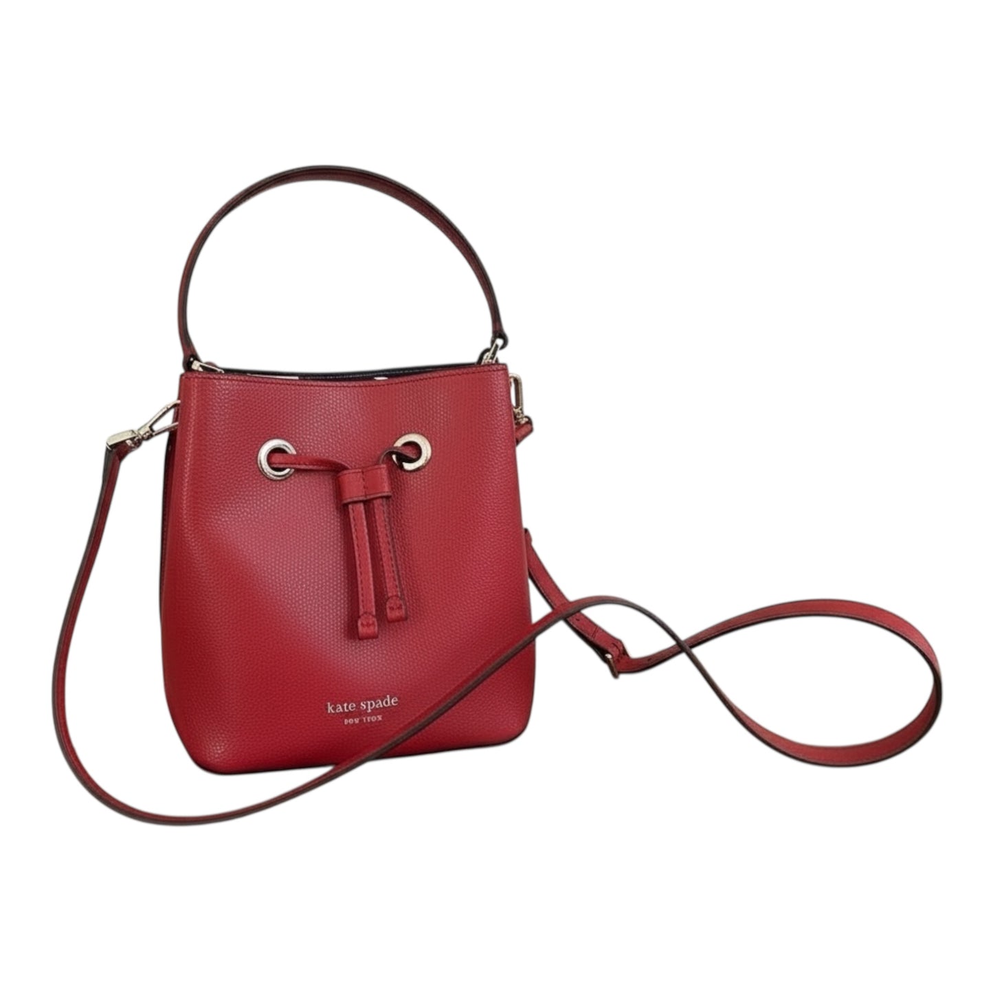 Eva Breezy Small Bucket Bag