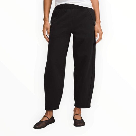 Scuba Mid-Rise Barrel-Leg Pant *7/8 Length size M