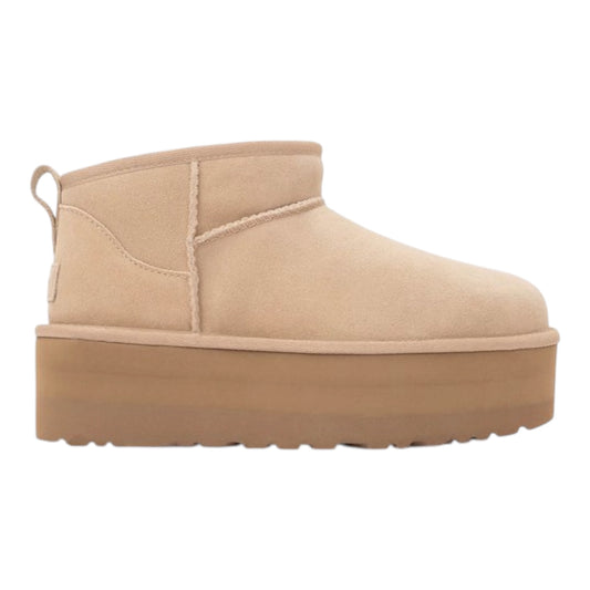Ultra Mini Platform Boot size 8 NEW