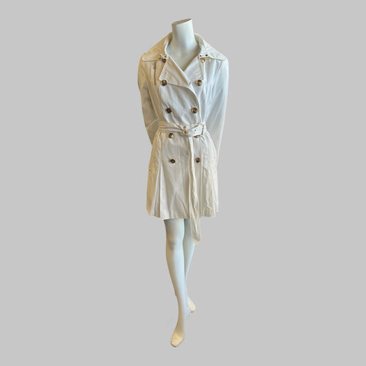 3/4 Trench Coat size medium