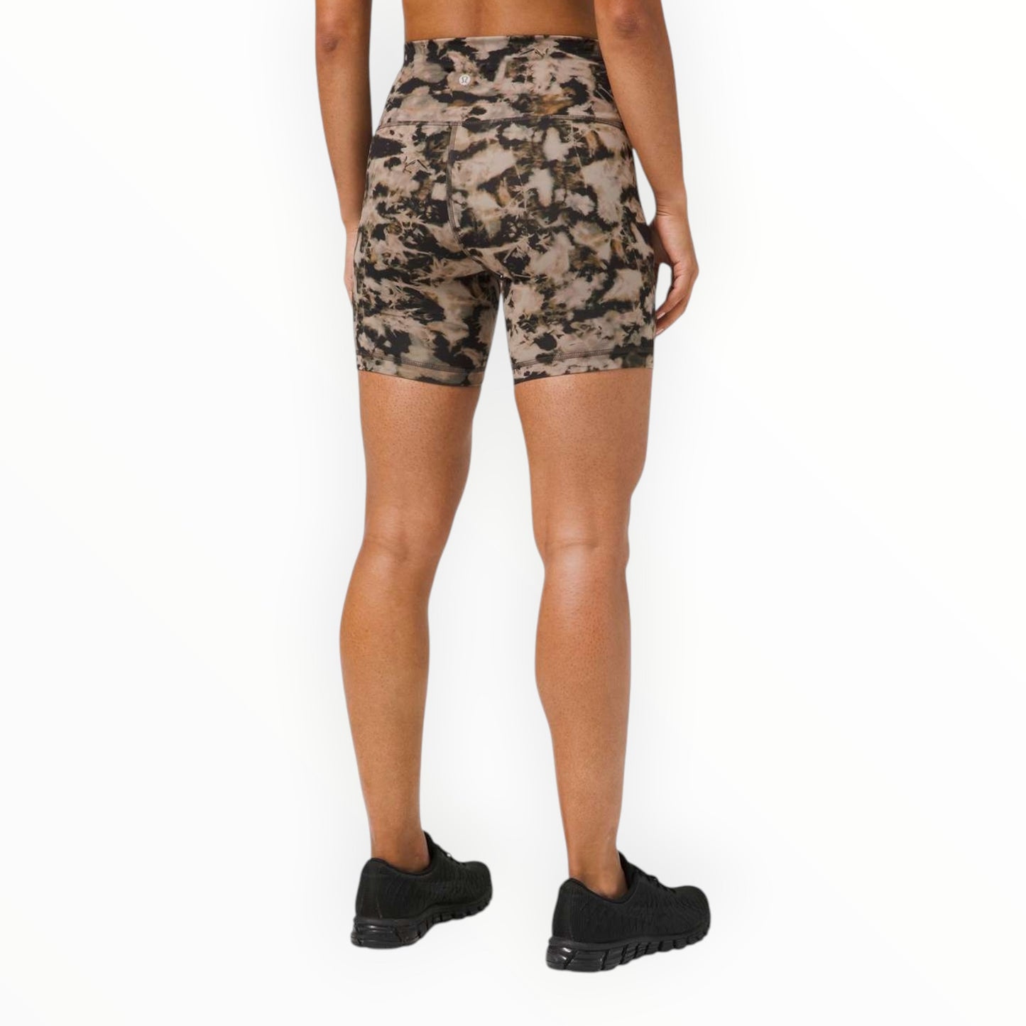 Wunder Train High-Rise Short size 8