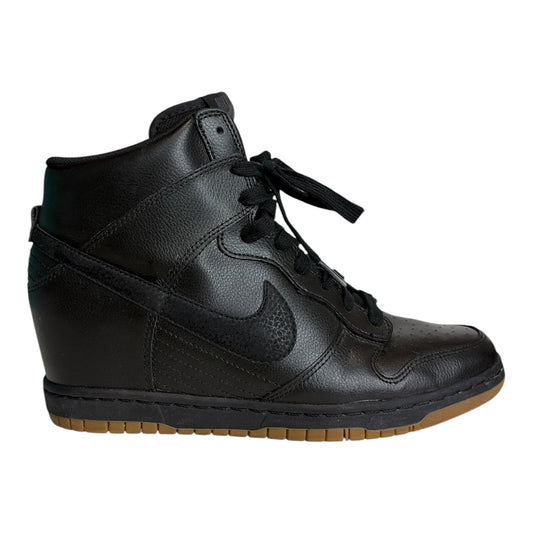 Dunk Sky Hi Essential Casual Shoe size 10