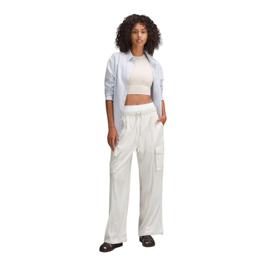 Lightweight Adjustable Mid-Rise Cargo Pant size Small