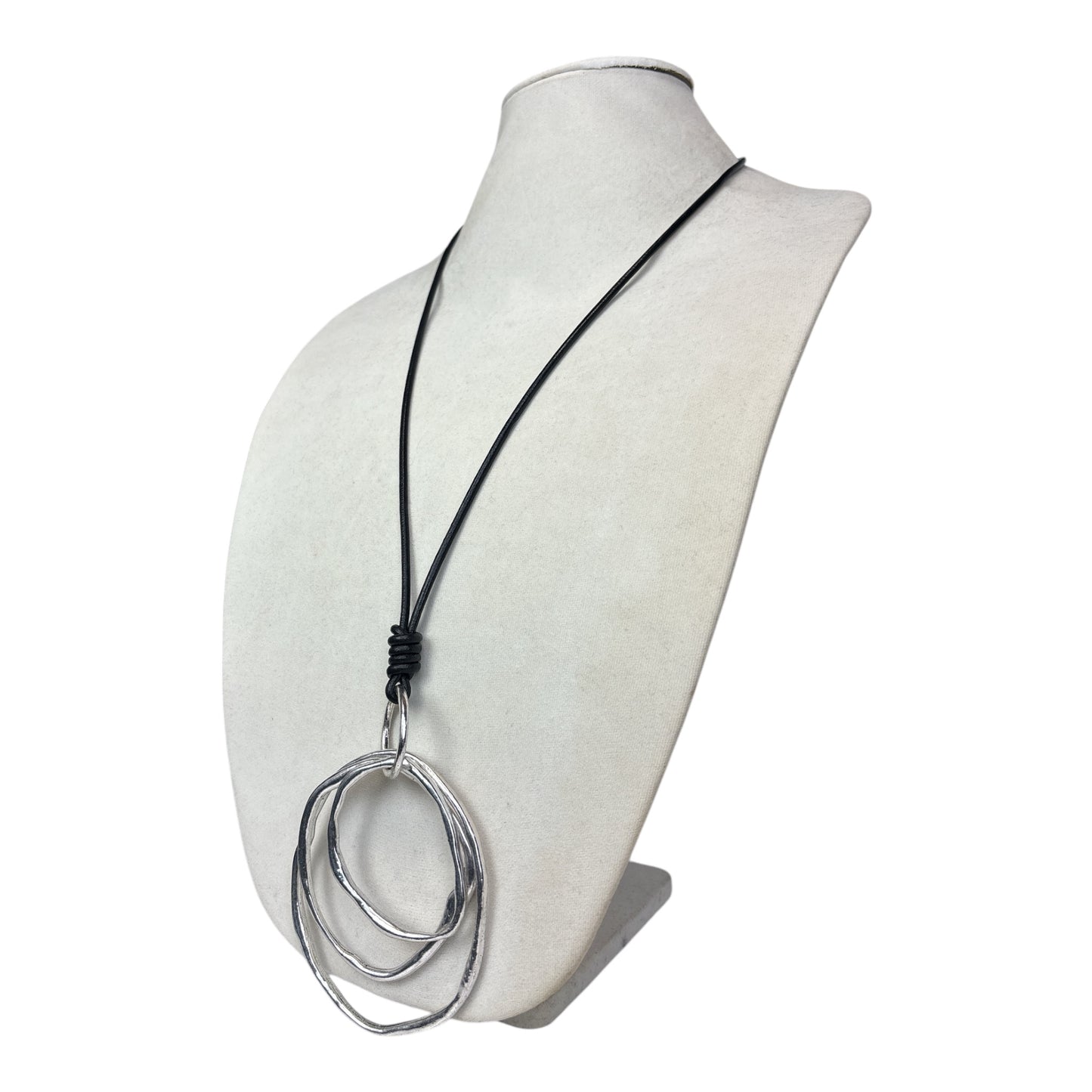 Circle Pendant Necklace