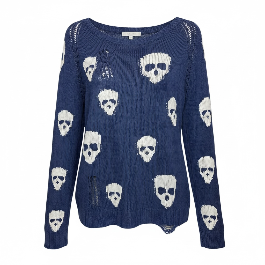 Skulls Sweater size Medium
