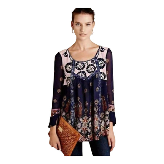 Rhiannon Embroidered Floral Top size Small