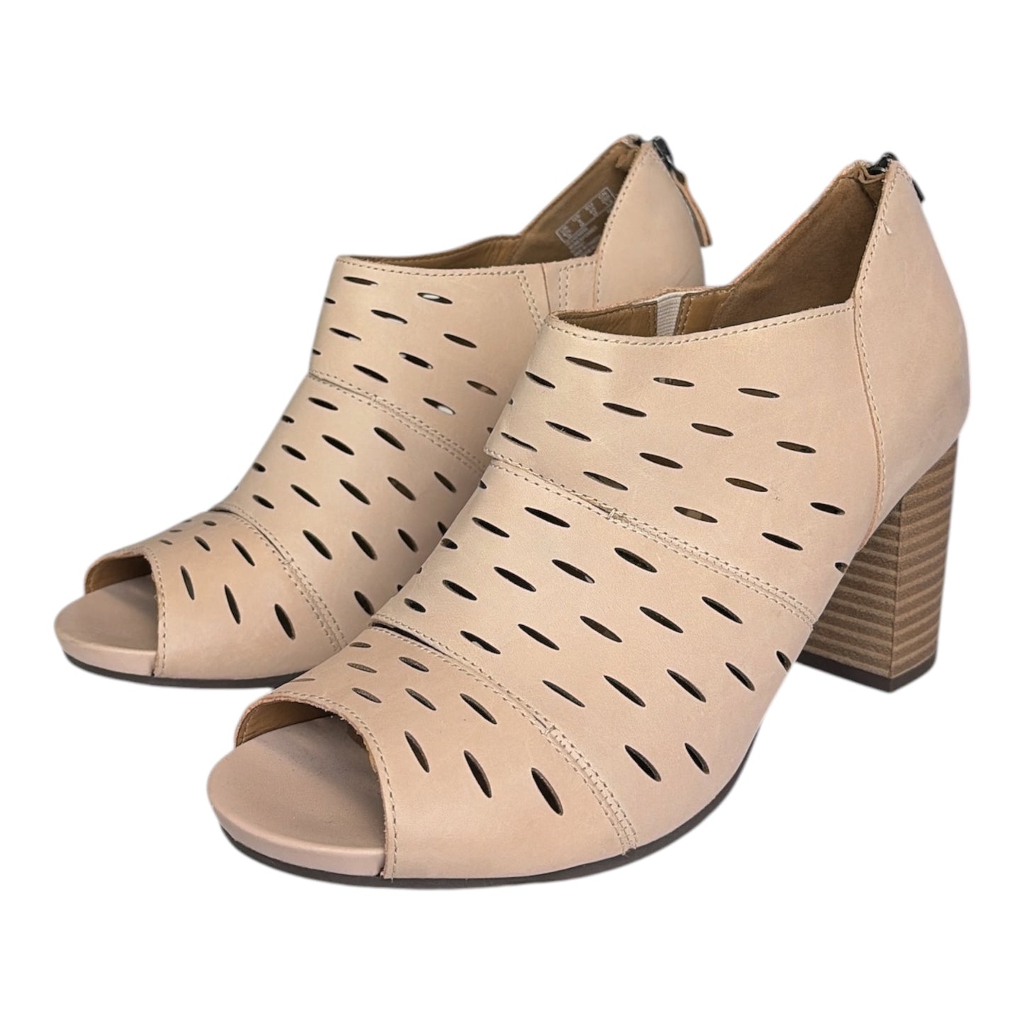 Banoy Takala Bootie Shoes size 9
