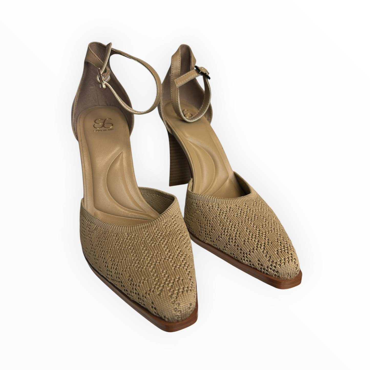 SteadyWeave Pointed Toe Heel size 7 NEW