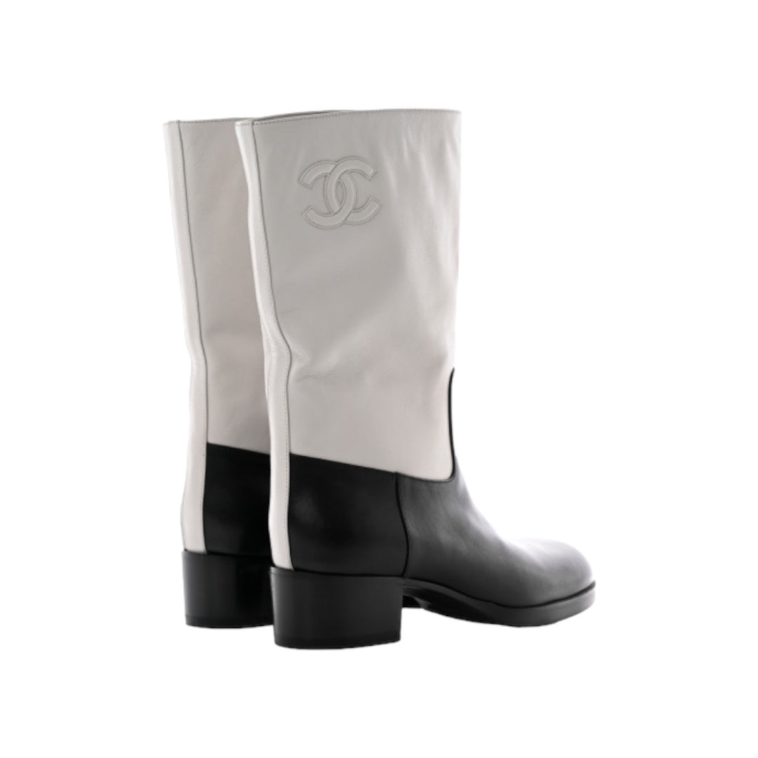 CC Logo Mid Calf Boots Size 40 NEW IN BOX
