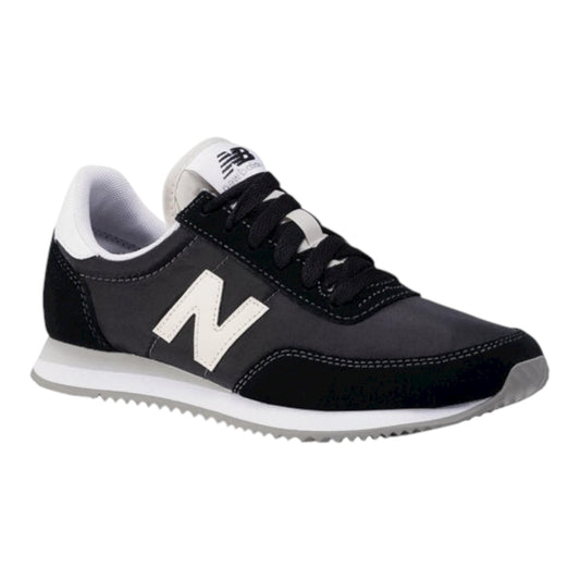 WL720EB Sneakers size 8.5