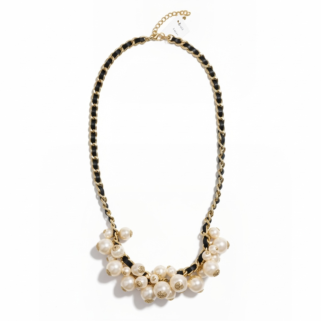 Grandmas Closet Pearl Cluster Necklace