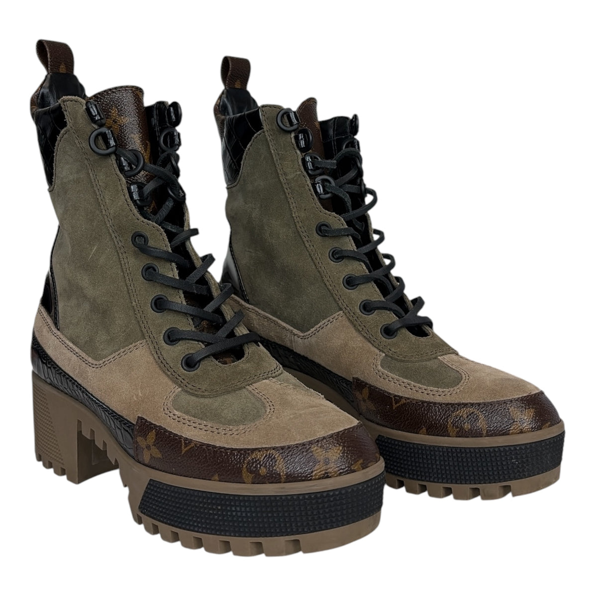 Laureate Platform Desert Boot size 36.5