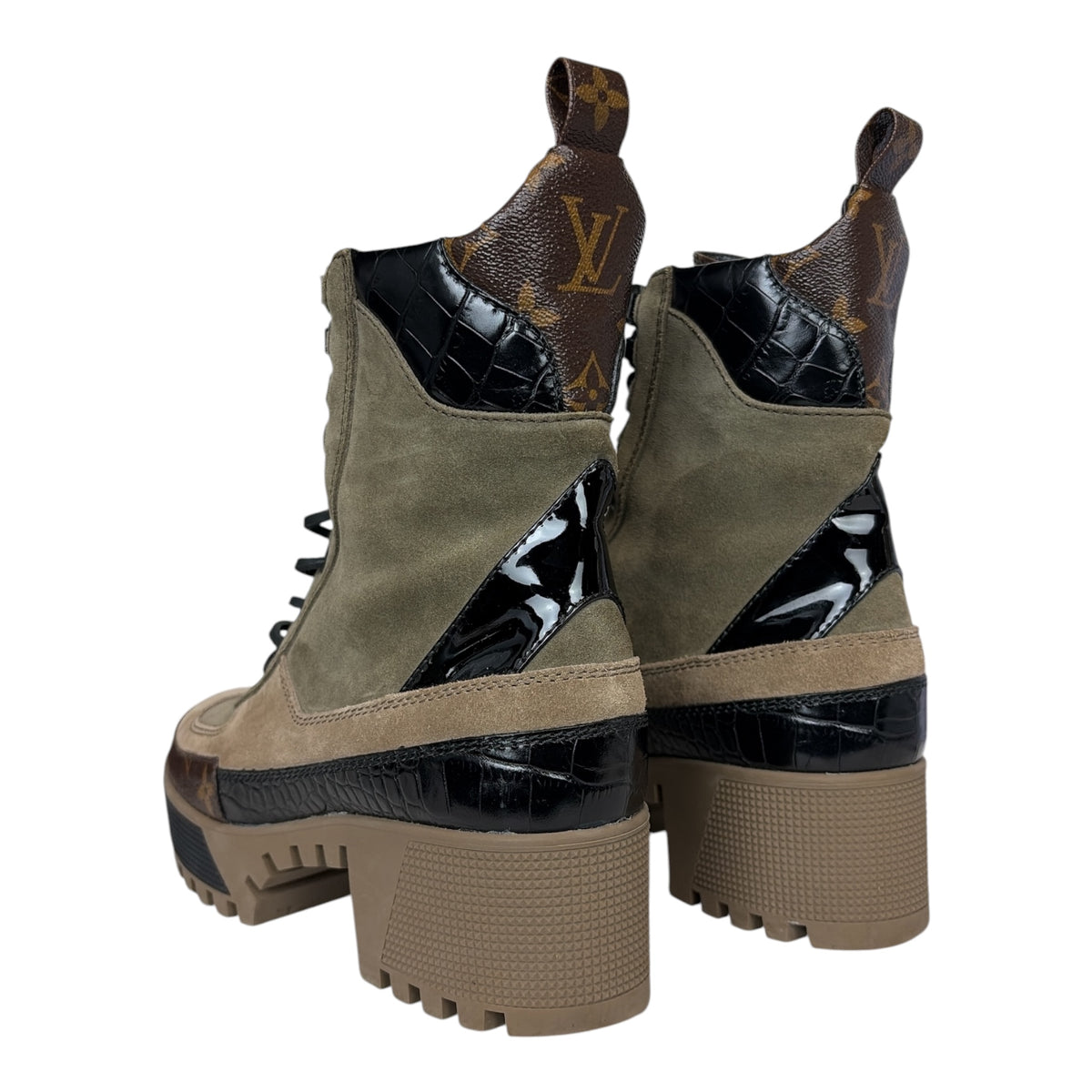 Laureate Platform Desert Boot size 36.5