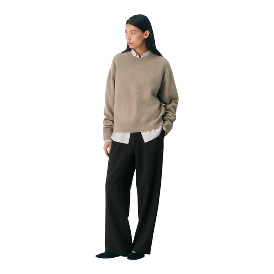 The Effortless Pant size 6