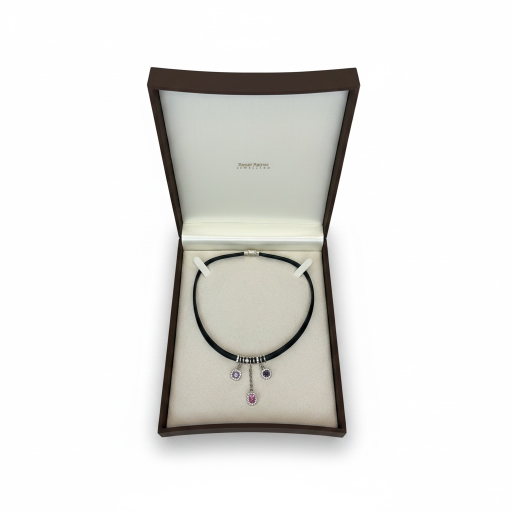 Diana Necklace NEW IN BOX