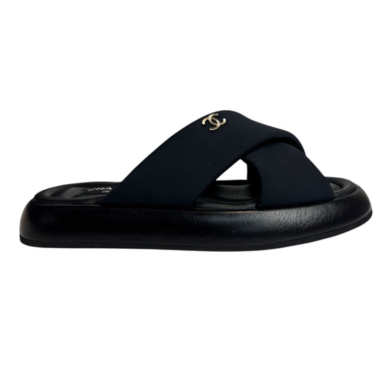 Rev Crisscross Slides size 38