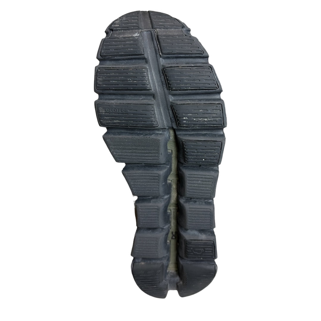 Cloud 5 Waterproof Shoes size 9