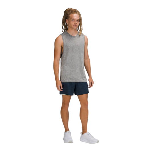 Lululemon Surge men’s Short 6" Lined size XLarge