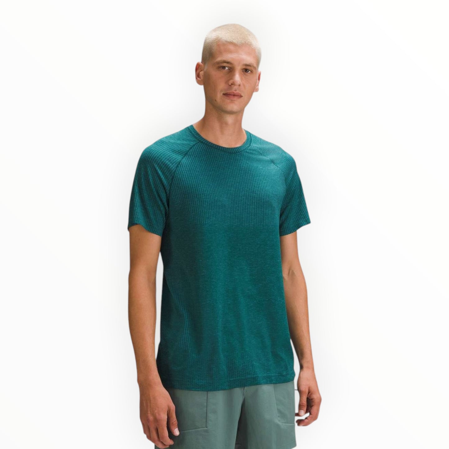 Metal Vent Tech Short-Sleeve Shirt size L